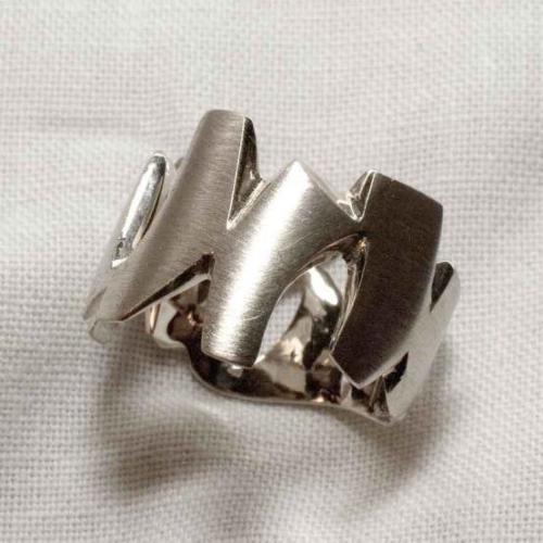 Bague Destruc en or palladié 9 g.